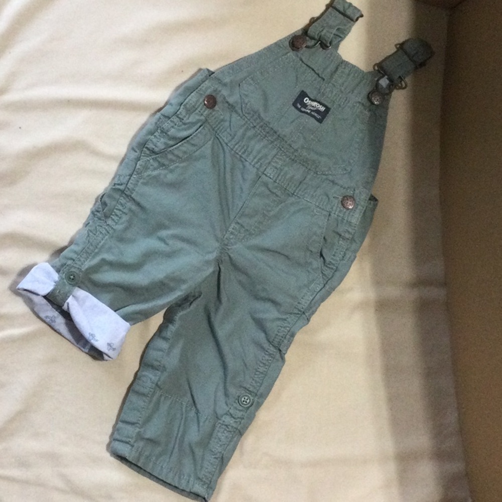 OshKosh B'gosh Green Overalls with Adjustable Straps and Cropped Legs